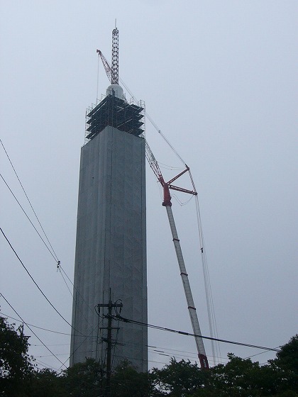 テレビ塔とKA-2000